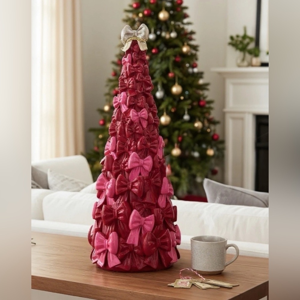 Super Cute 🥰 Pink & Red Christmas Bow 🎀🎀 Tree 🌲 16” by Cupcakes and Cashmere 🎄🎀